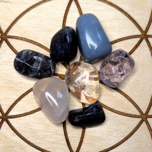 ASTROLOGY CRYSTAL KIT